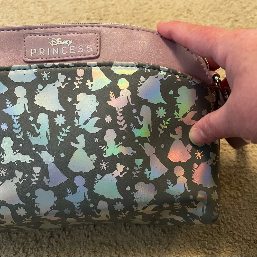 NWT Disney Princess Holographic Crossbody Bag - Picture 2 of 6